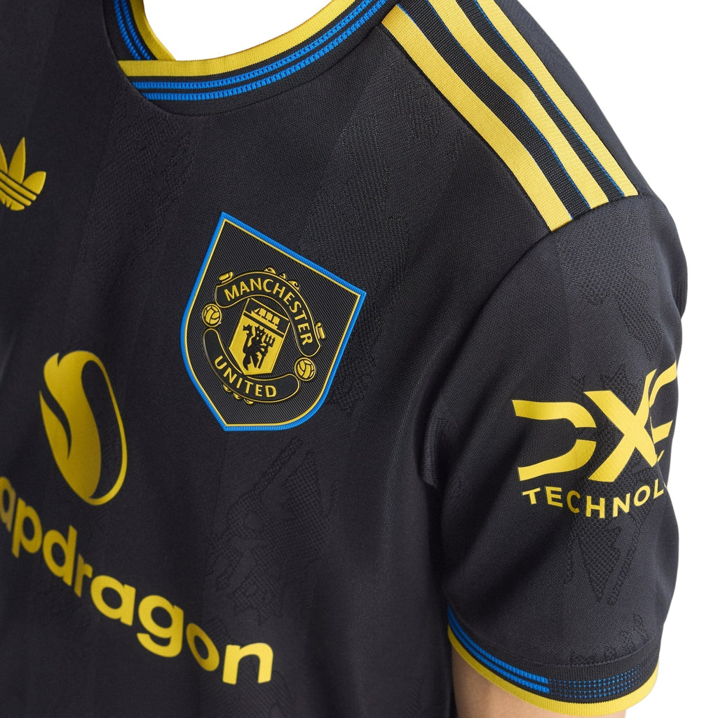 adidas Zirkzee Men's Manchester United Authentic Third Jersey 25/26 w/ NRFR + EPL Patches (Black)