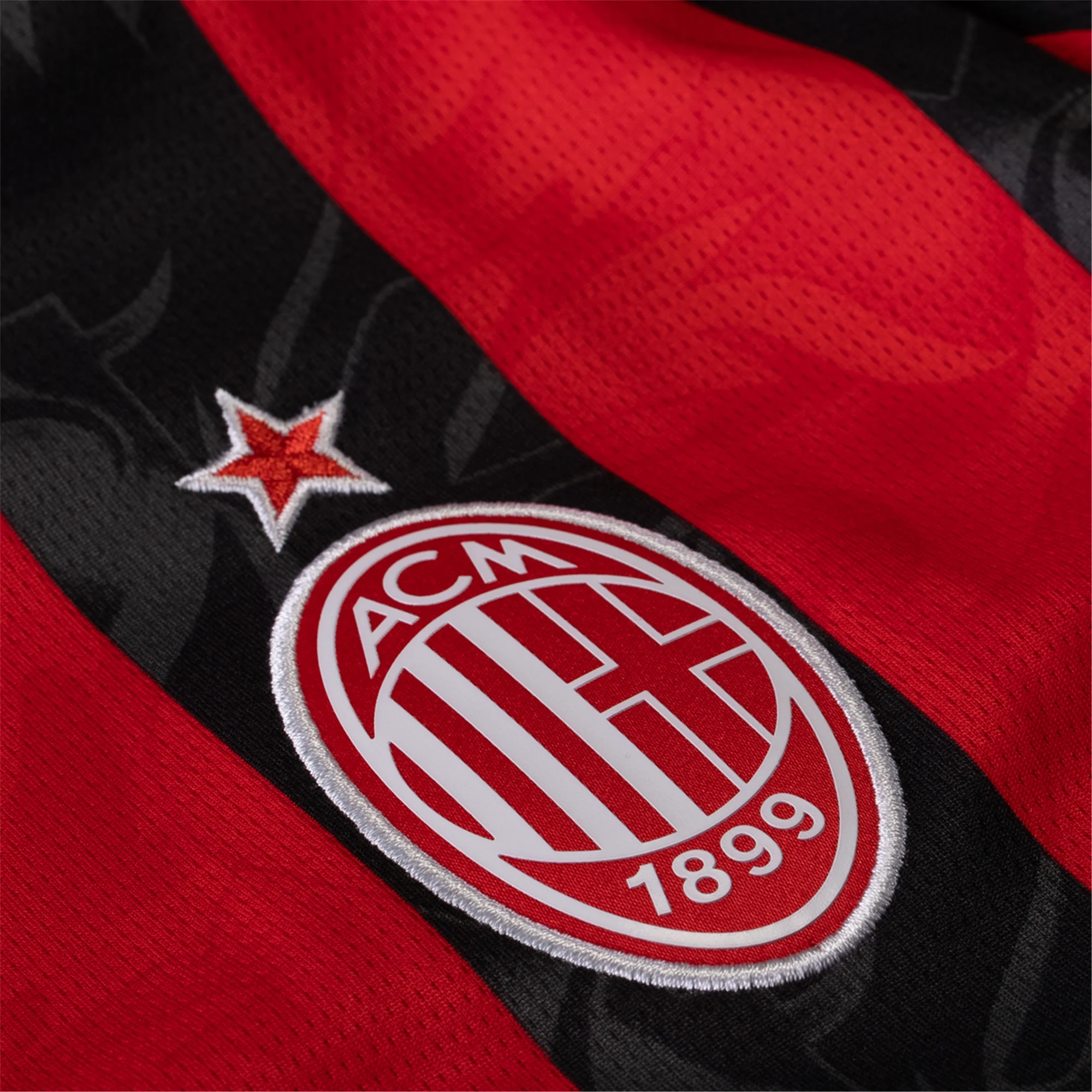 Puma Pavlovic Men's AC Milan Home Jersey w/ Champions League Patches 25/26 (Red/Black)