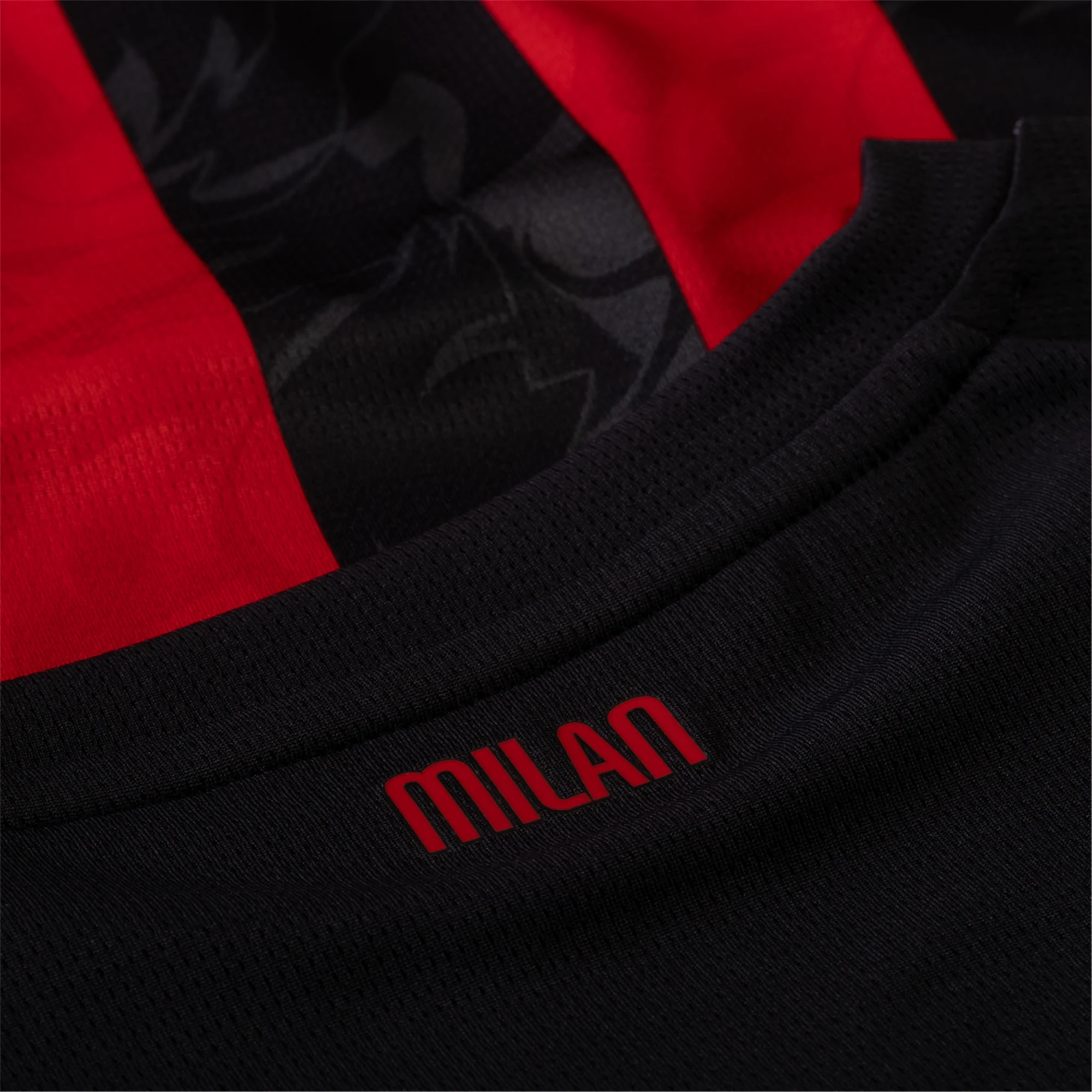 Puma AC Milan Long Sleeve Home Jersey w/ Champions League Patches 25/26 (Red/Black)