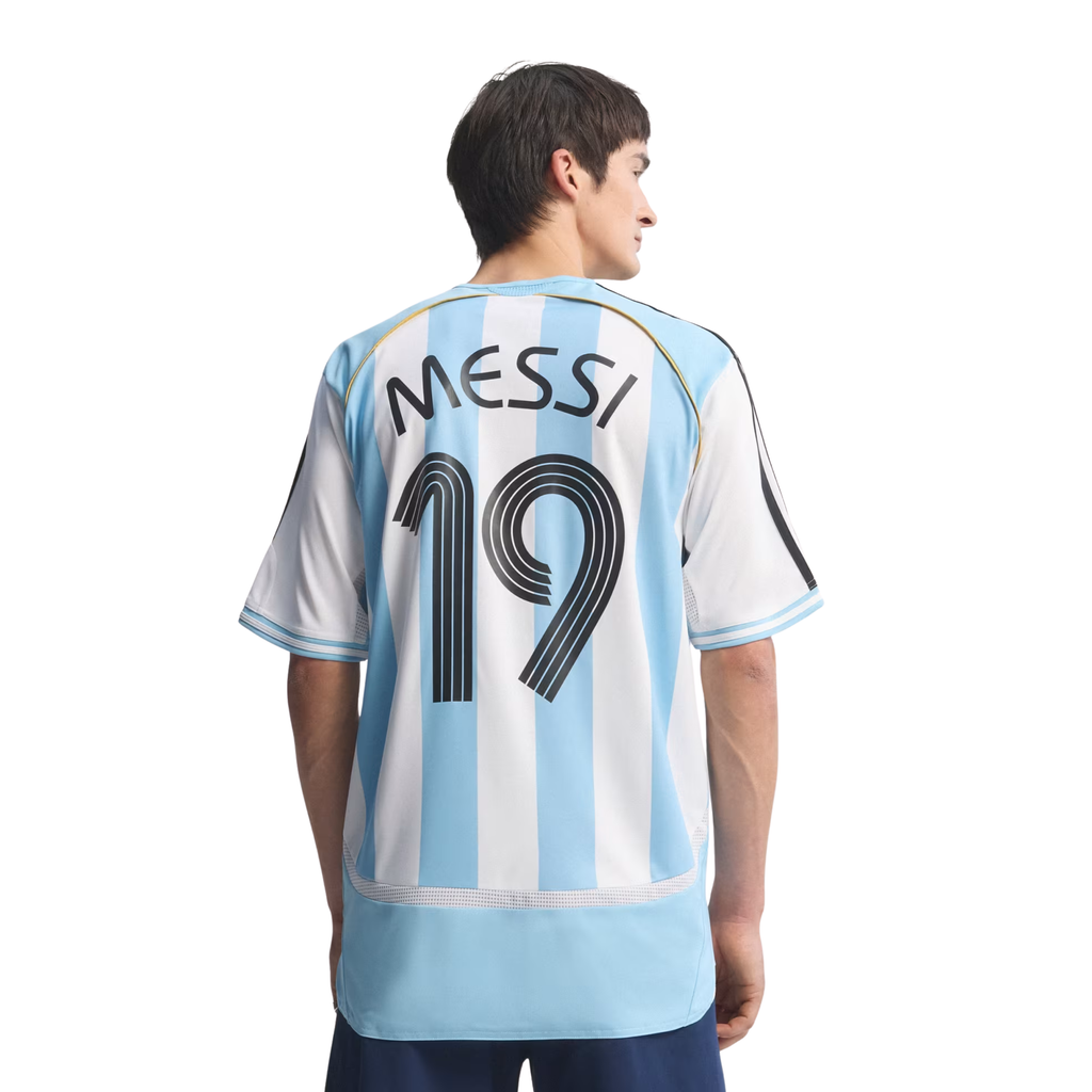 adidas Men's Lionel Messi Argentina 2006 Home Jersey (White)