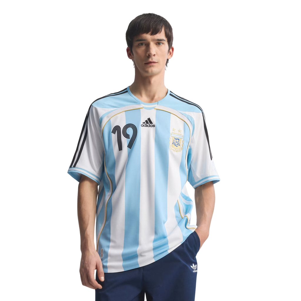 adidas Men's Lionel Messi Argentina 2006 Home Jersey (White)