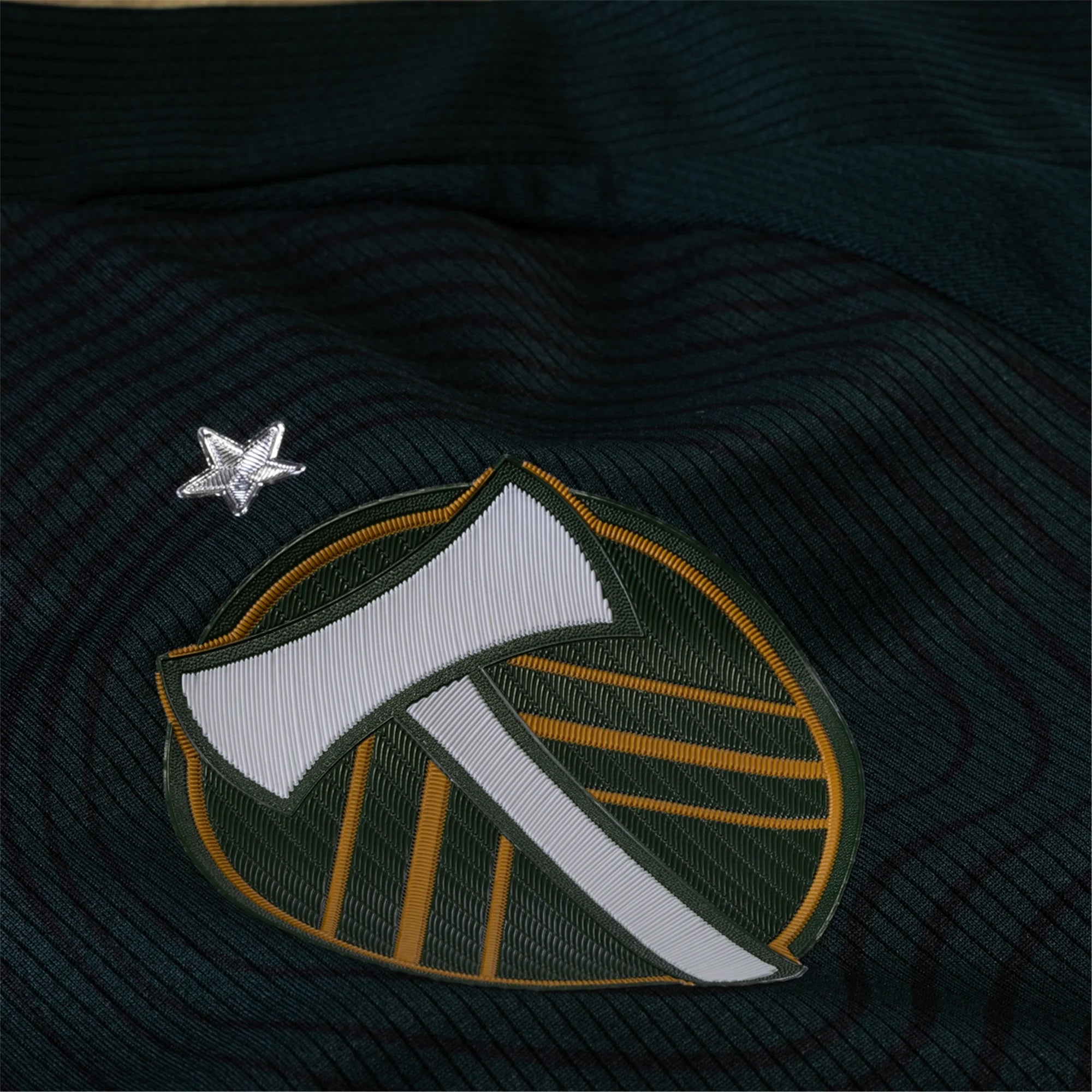 adidas Claudio Bravo Portland Timbers Authentic Home Jersey w/ MLS & Apple Patch 25/26 (Green/Gold)
