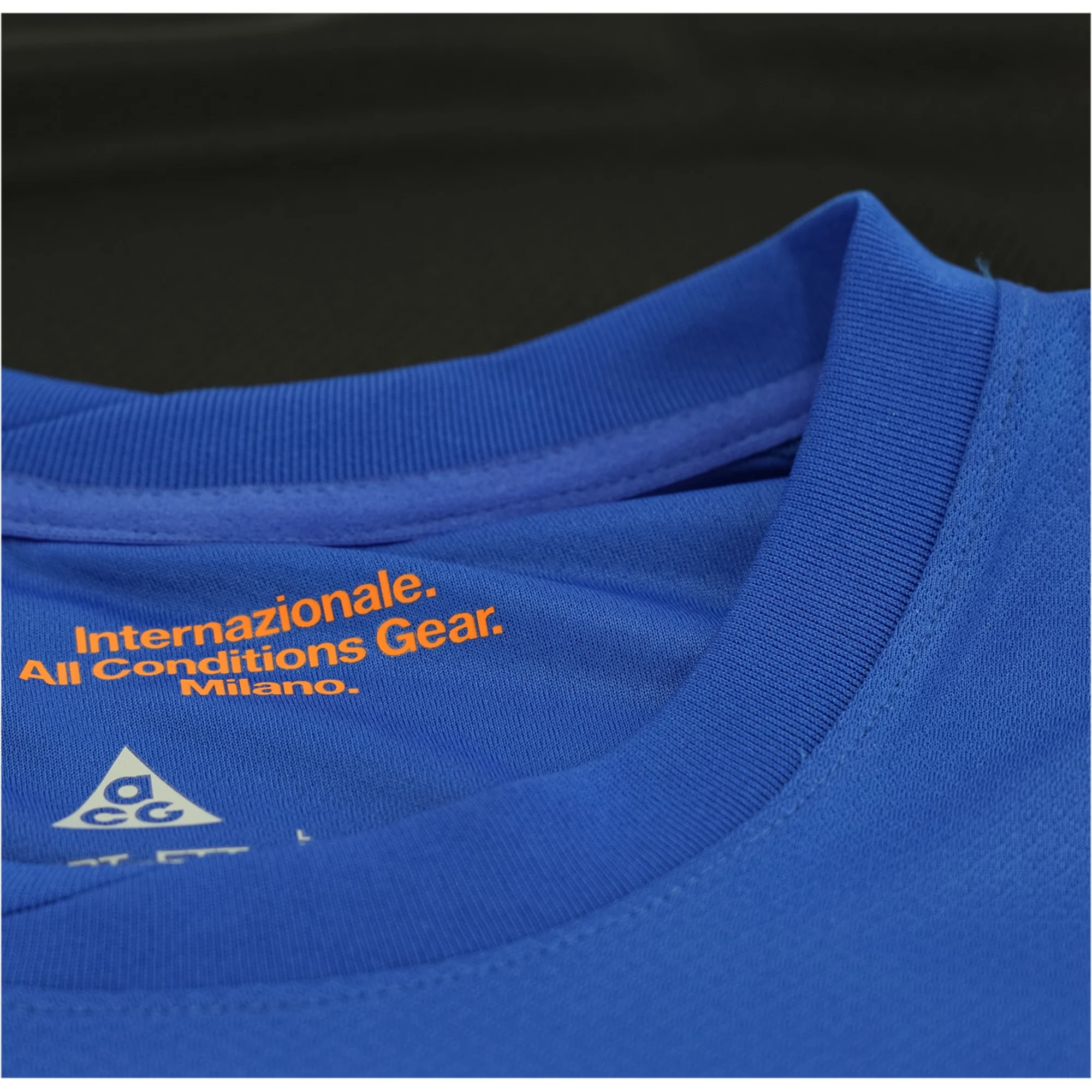 Nike Inter Milan Special Edition ACG Jersey 25/26 (Hyper Blue/Black/Safety Orange)